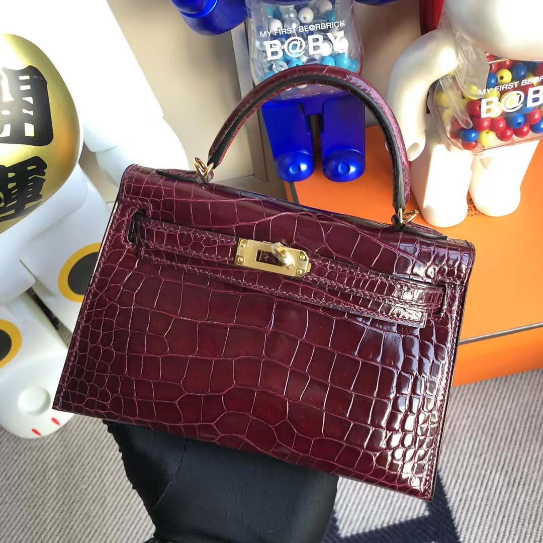 Hermes Kelly Mini Ⅱ 亮面方塊美洲鱷魚 57 波爾多酒紅 Bordeaux 全手工縫製 金扣