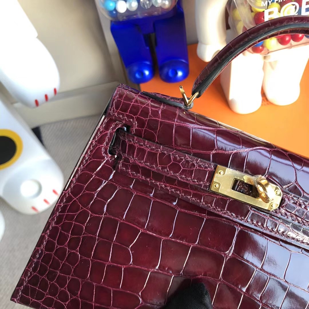 Hermes Kelly Mini Ⅱ 亮面方塊美洲鱷魚 57 波爾多酒紅 Bordeaux 全手工縫製 金扣