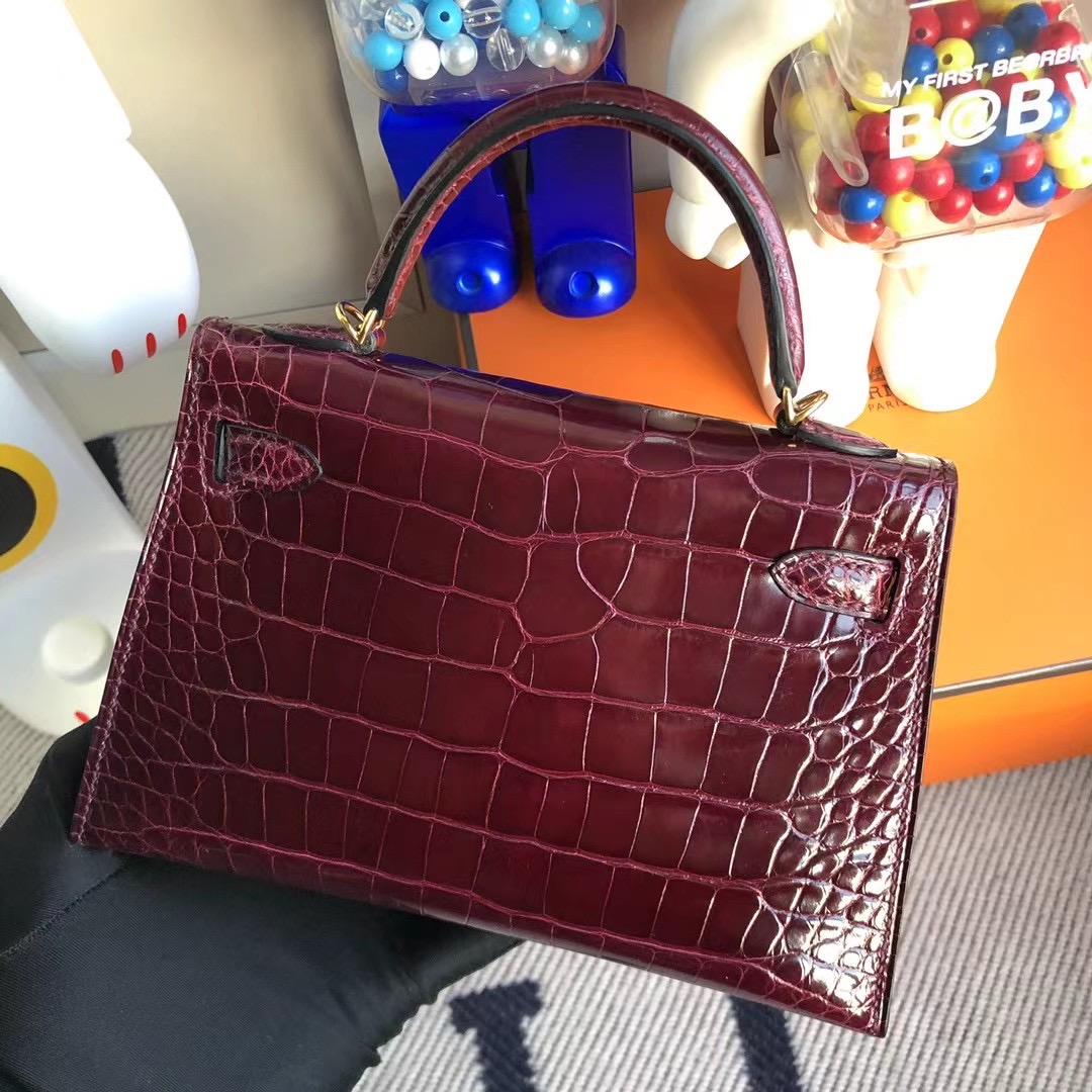 Hermes Kelly Mini Ⅱ 亮面方塊美洲鱷魚 57 波爾多酒紅 Bordeaux 全手工縫製 金扣