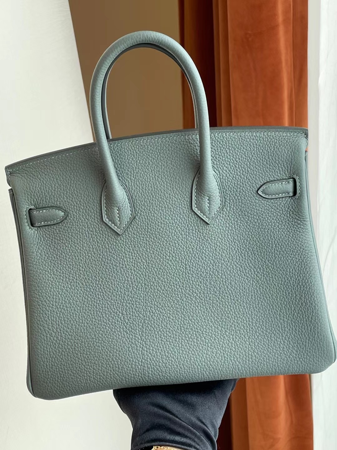 UK Britai Hermes Birkin 25cm togo 63 杏綠色 Vert Amande 全手工蜜蠟線縫 銀扣