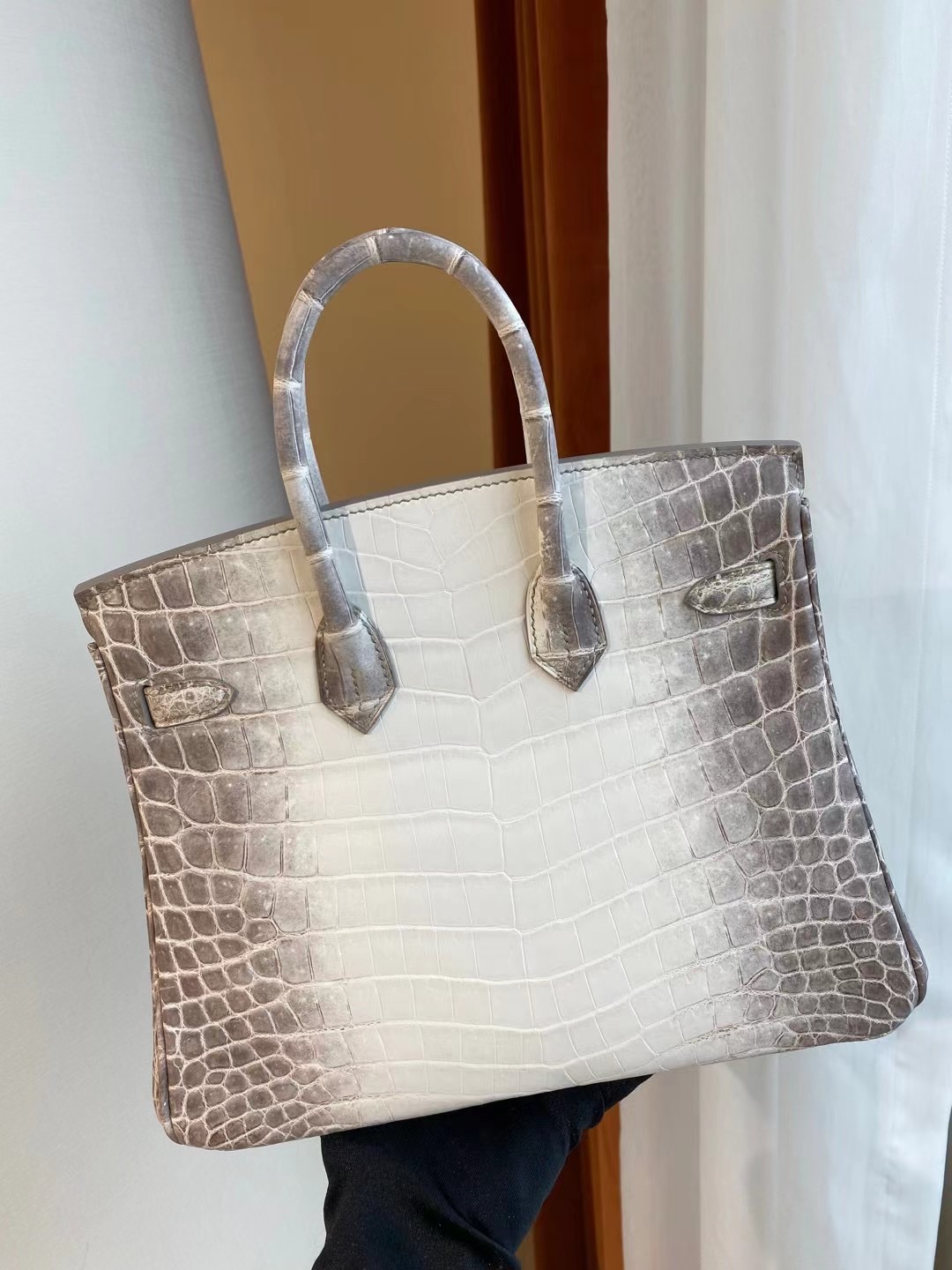 臺灣新竹市愛馬仕喜馬拉雅鉑金包 Hermes Birkin 25 Niloticus Crocodile Himalayan