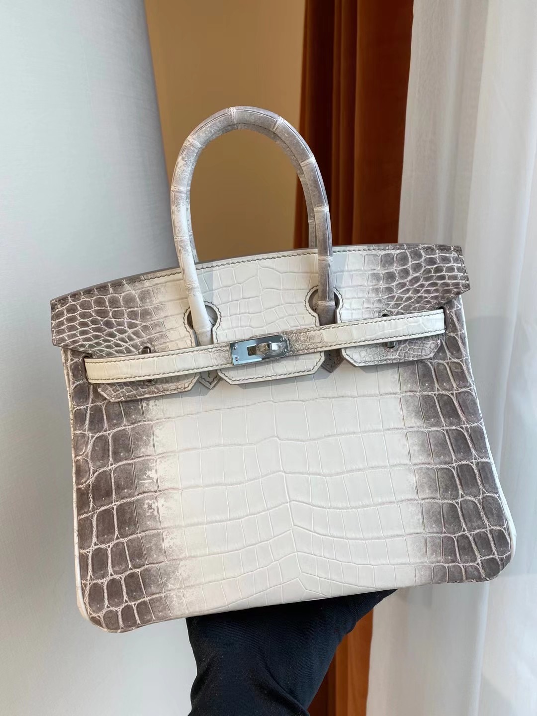 臺灣新竹市愛馬仕喜馬拉雅鉑金包 Hermes Birkin 25 Niloticus Crocodile Himalayan