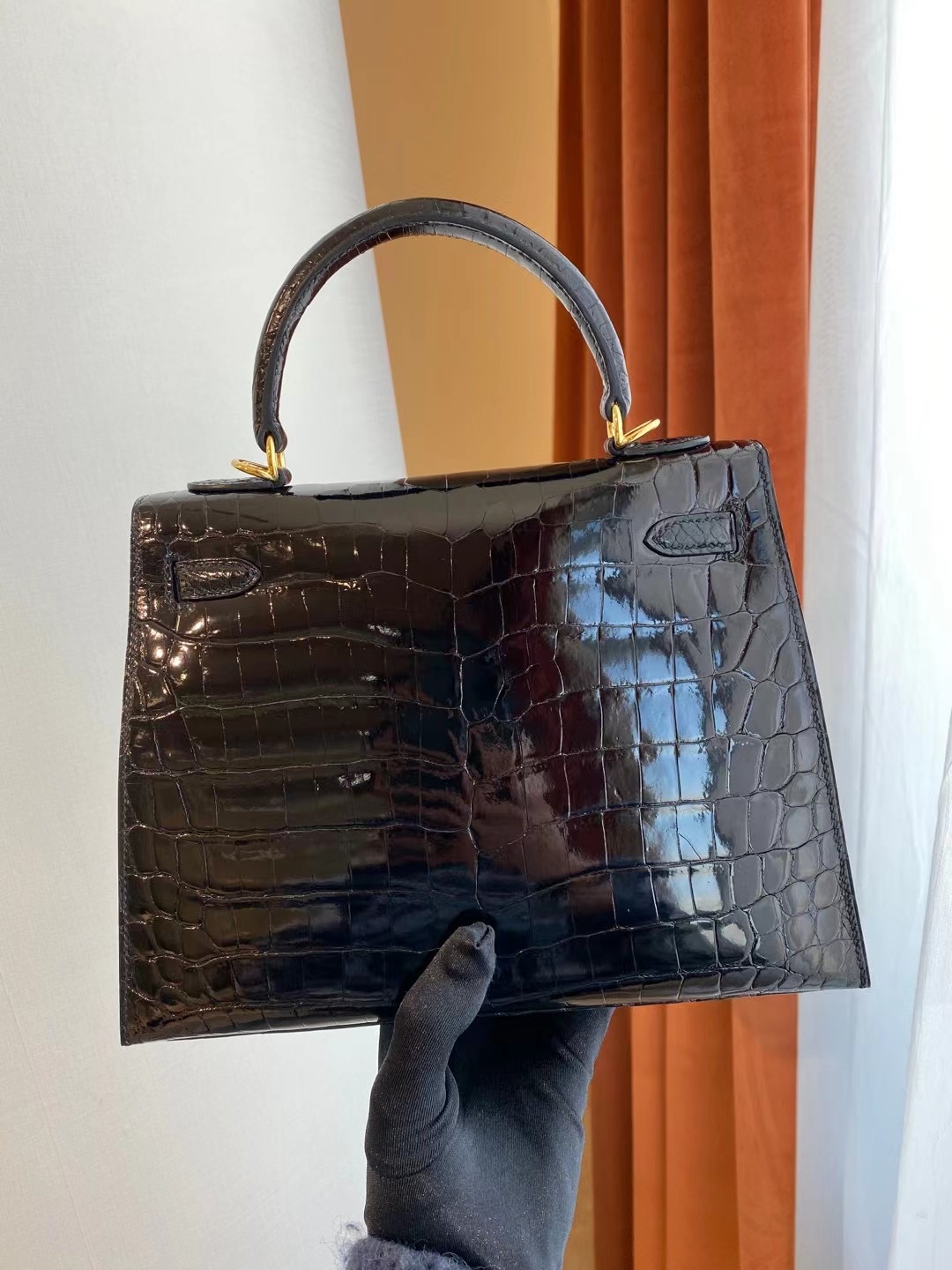 臺灣臺中市北屯區 Hermes Kelly 25cm CC89 Noir 黑色 亮面兩點 尼羅鱷魚