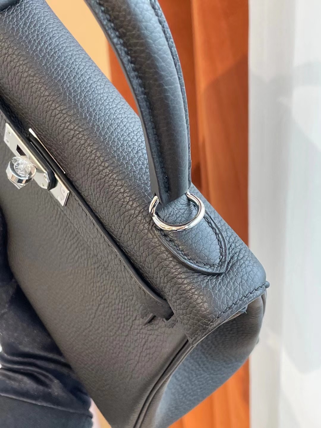 臺灣新北市三重區 Hermes Kelly 25cm 89 Noir 黑色 Togo 全手工蜜蠟線縫製