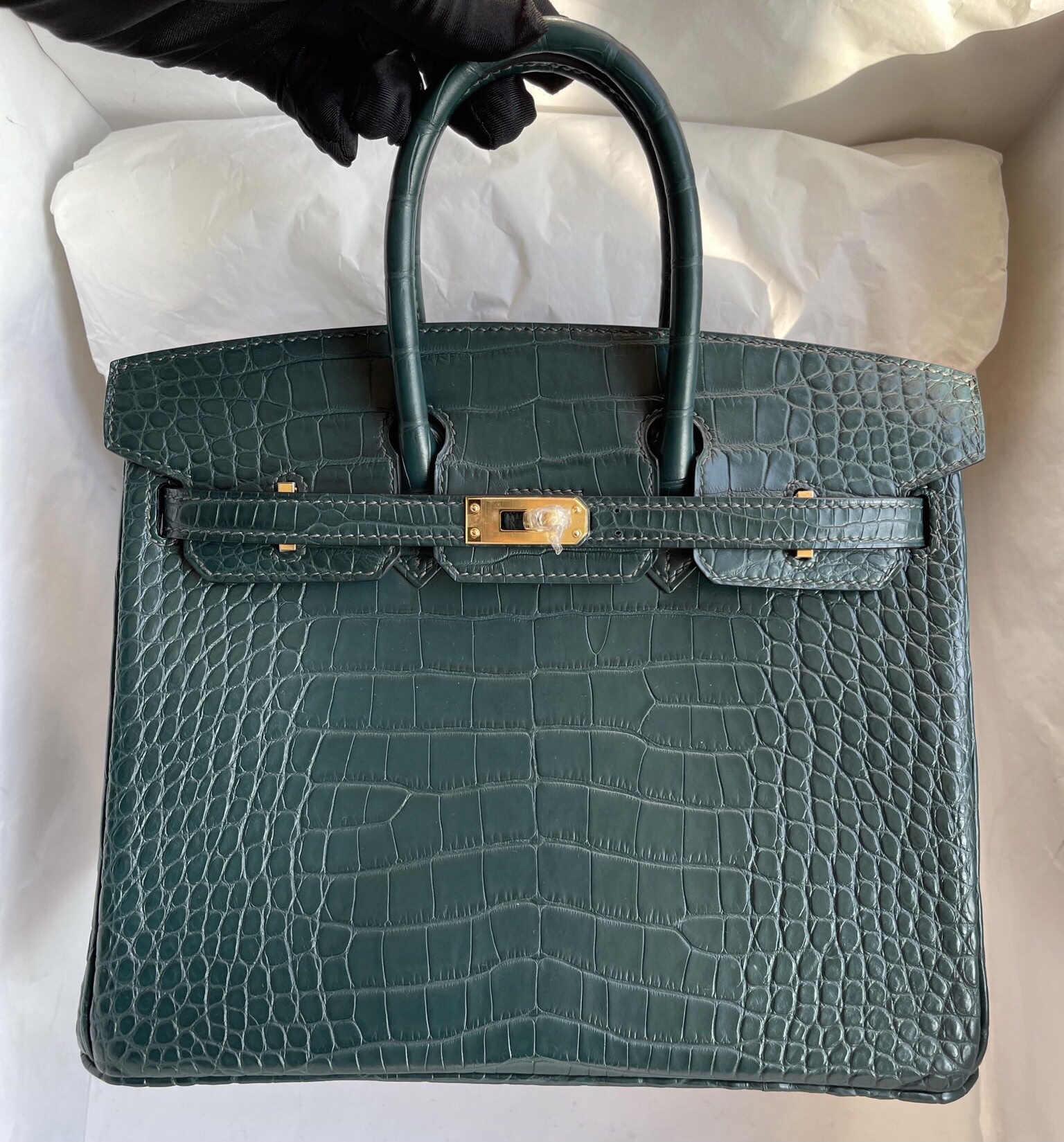 臺灣桃園市桃園區 愛馬仕 Hermes Birkin 25cm 霧面美洲鱷魚 V0 卢梭绿 vert rousseau