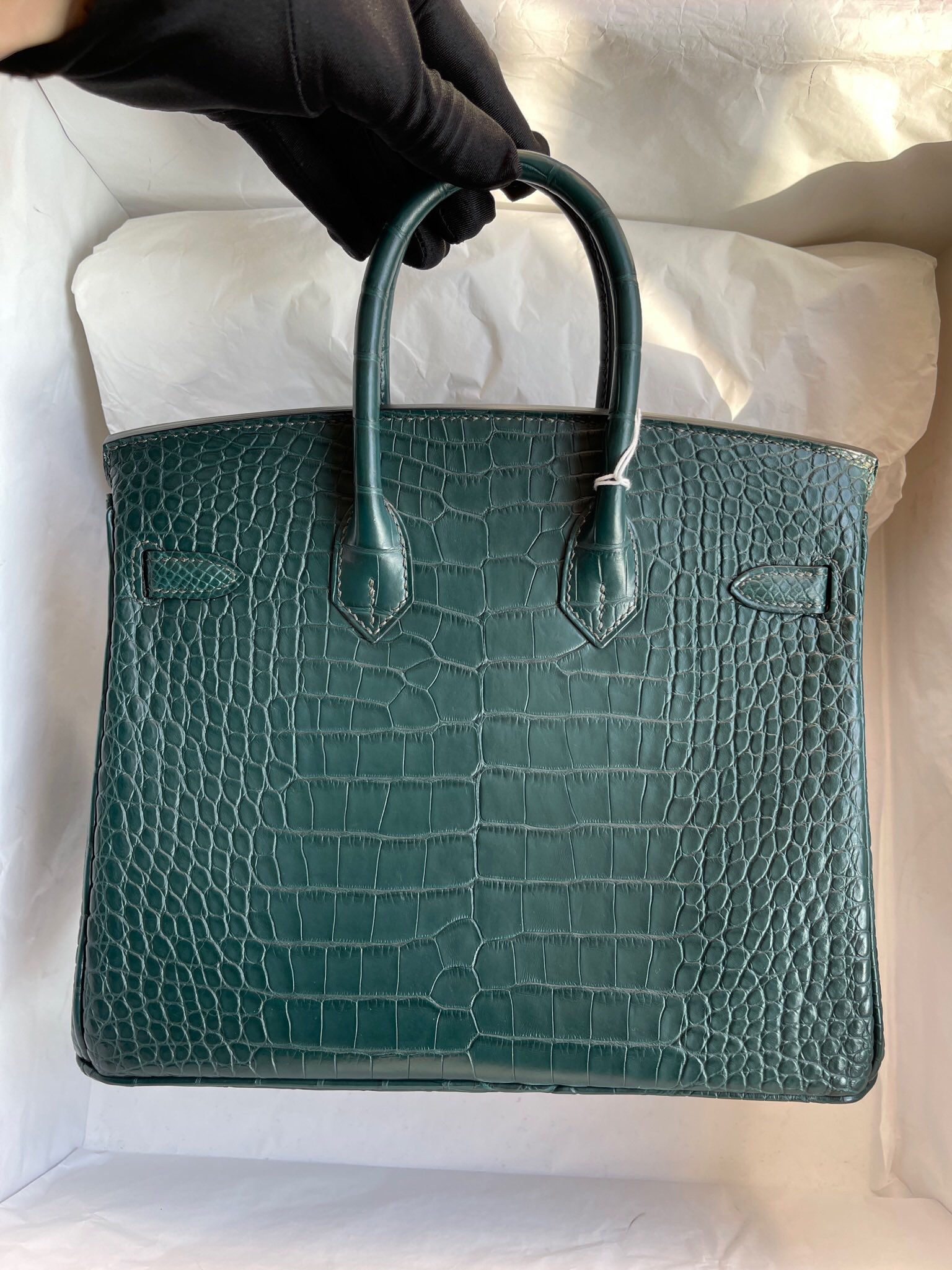 臺灣桃園市桃園區 愛馬仕 Hermes Birkin 25cm 霧面美洲鱷魚 V0 卢梭绿 vert rousseau