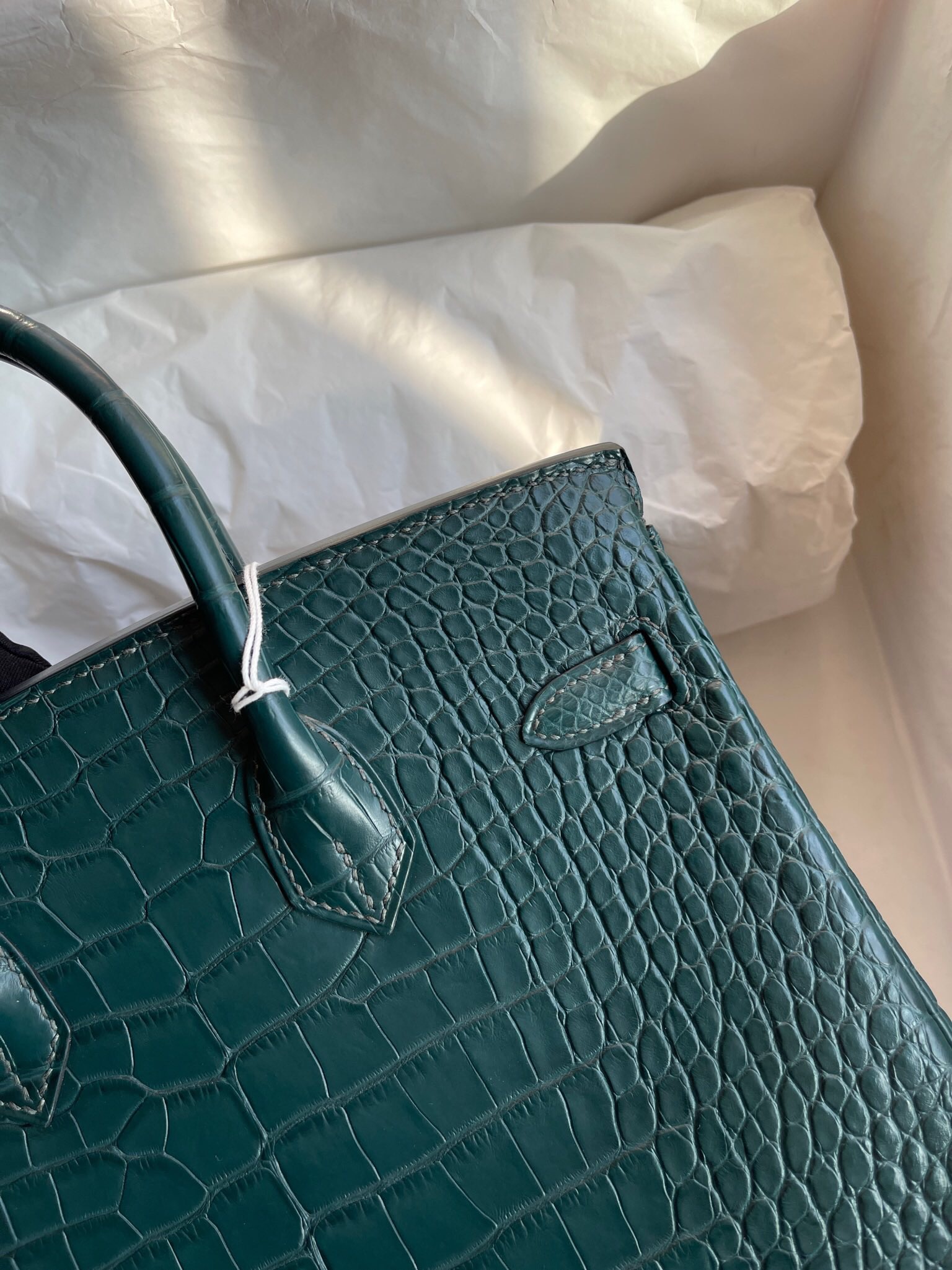 臺灣桃園市桃園區 愛馬仕 Hermes Birkin 25cm 霧面美洲鱷魚 V0 卢梭绿 vert rousseau