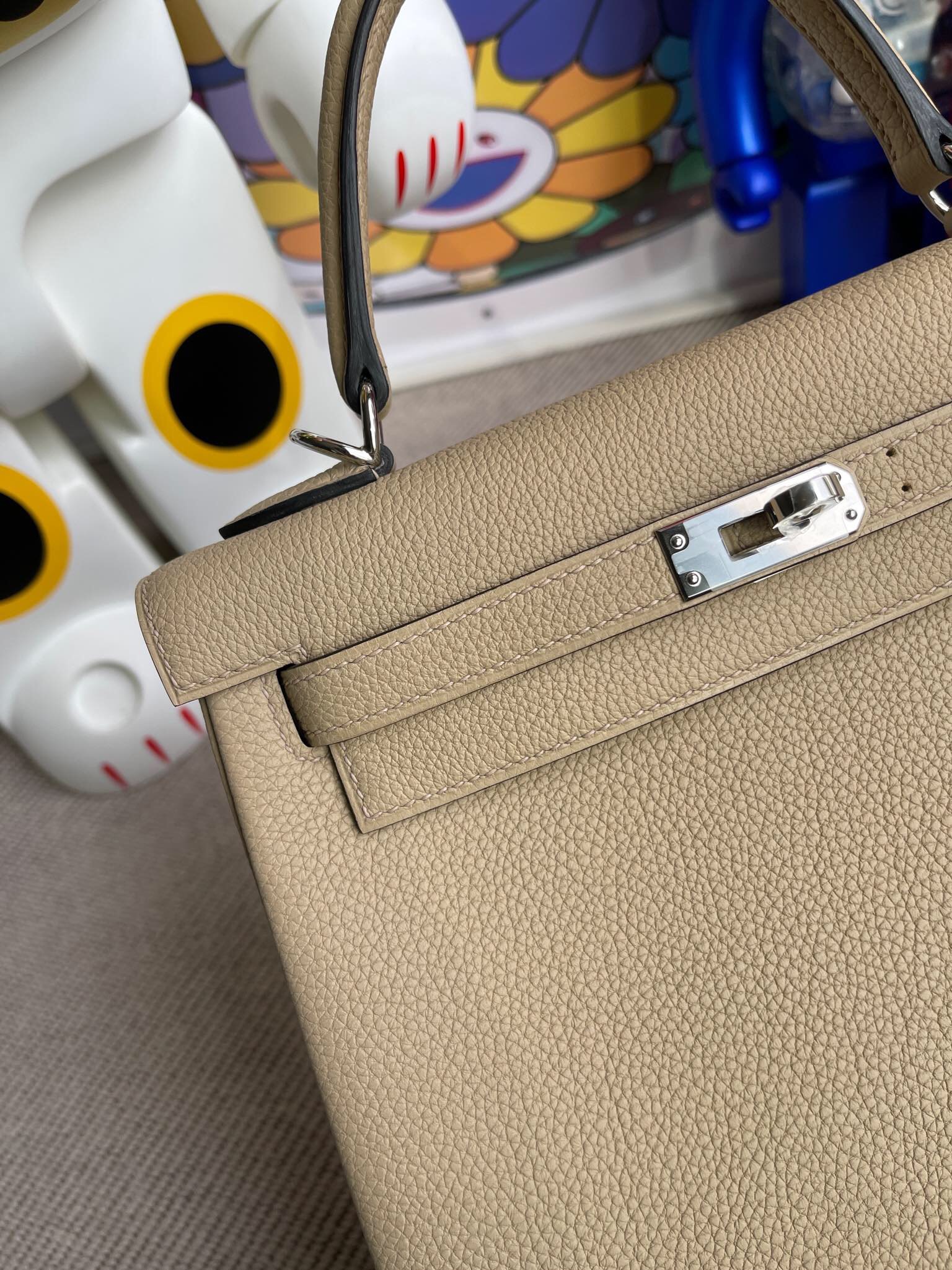 臺灣桃園市桃園區 愛馬仕凱莉包 Hermes Kelly 25cm Togo原廠小牛皮 S2風衣灰 Trench