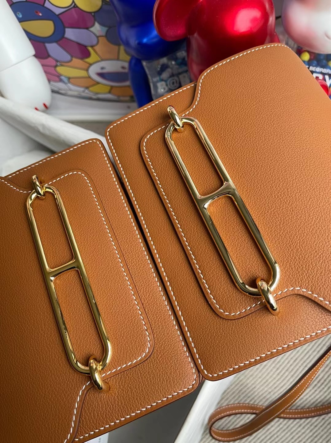 香港南區石澳 愛馬仕 Hermes Roulis 18cm Evercolor 37 gold 金棕色 金扣 與 淺金扣