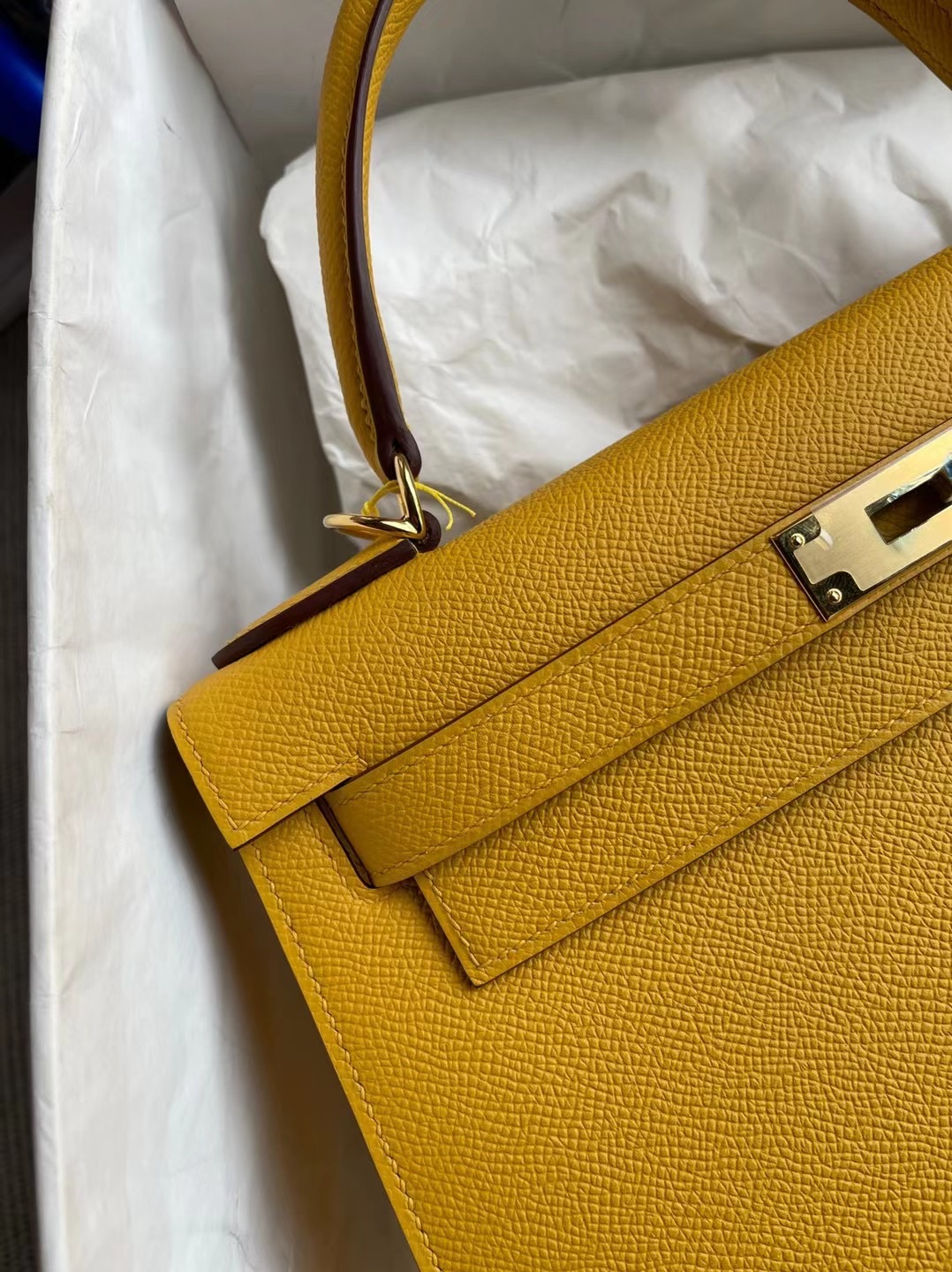 香港南區深水灣 愛馬仕 Hermes Kelly 28cm Epsom 9D Amber 琥珀黃 金扣