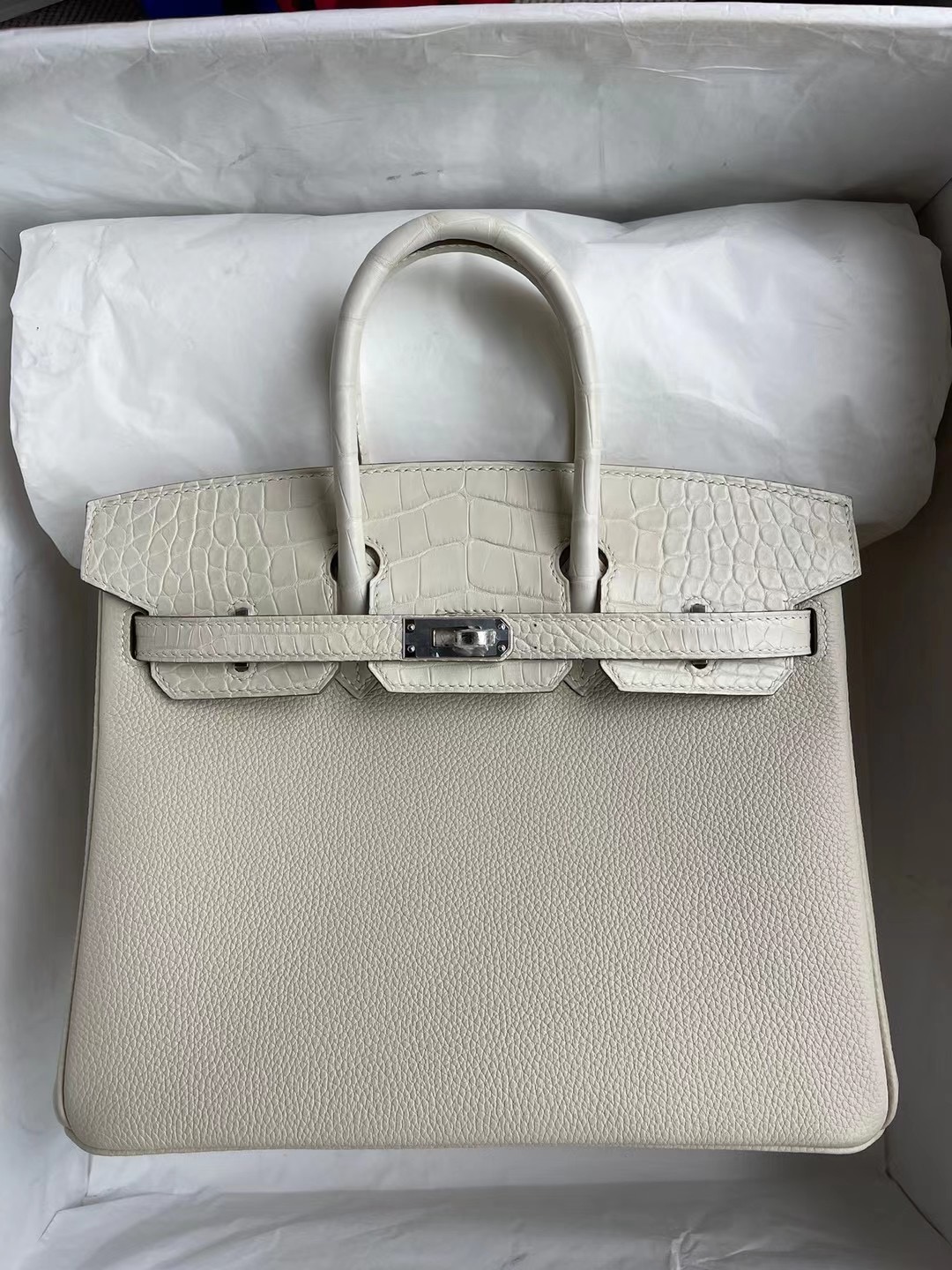 愛馬仕鉑金包專櫃價格 Hermes Birkin 25 Touch 10 Craie拼8L Beton奶油白霧面美洲鱷魚