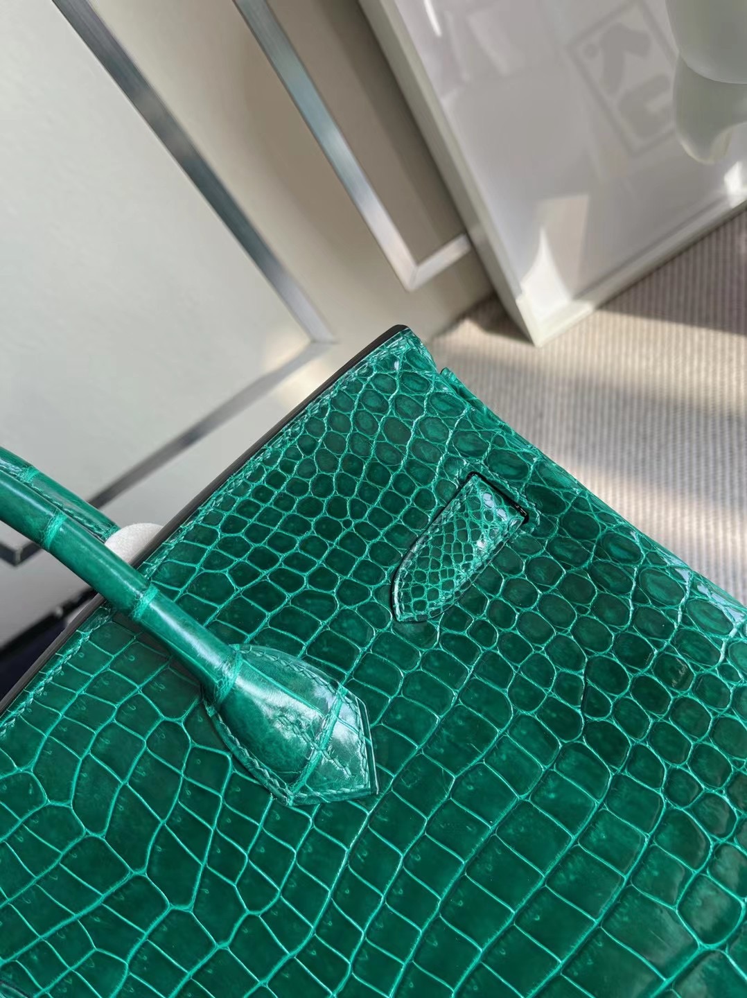 愛馬仕鉑金包包 Hermes Birkin 30cm 6Q 翡翠綠 Very Emerald 亮面倒v澳洲灣鱷 金扣