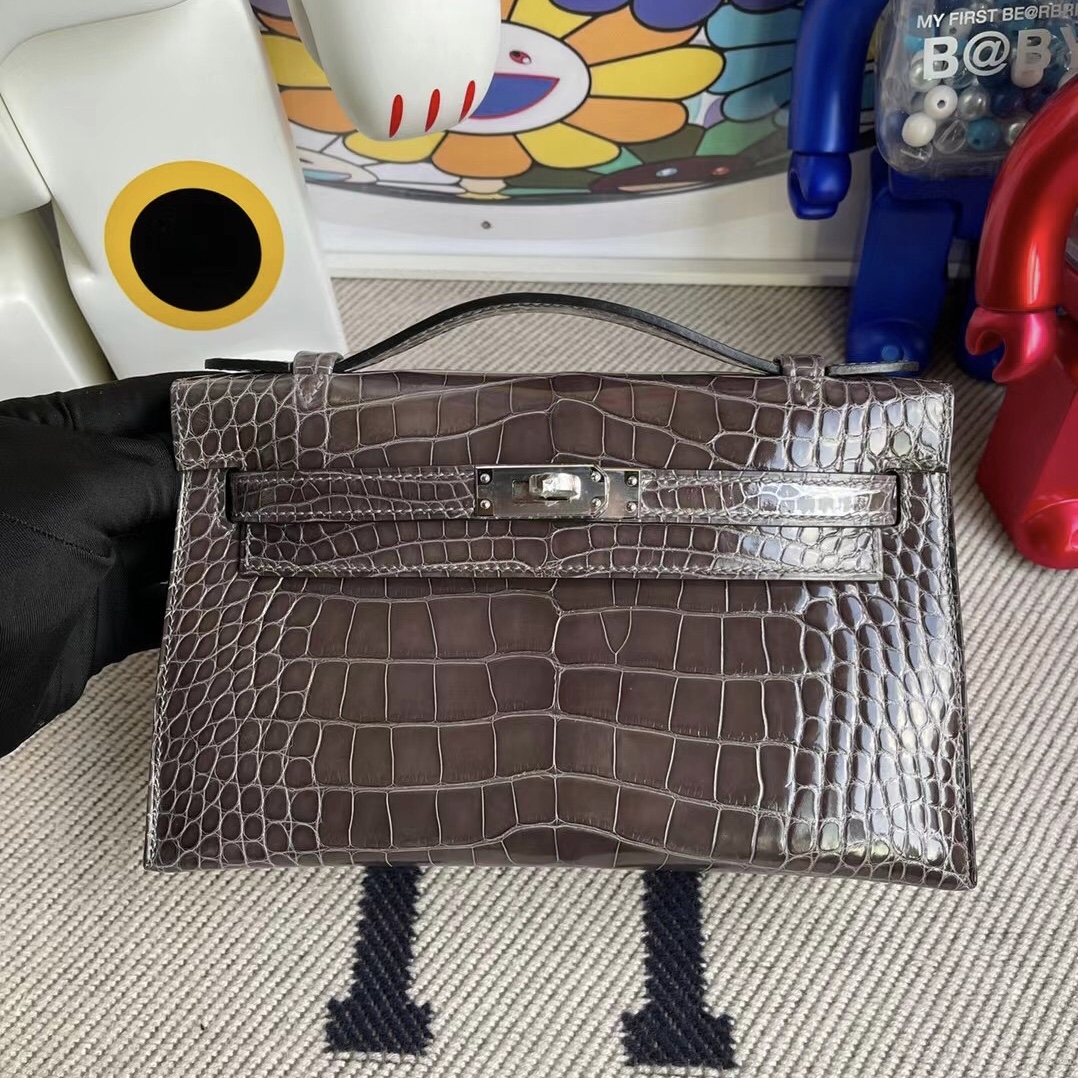 Hermes Mini Kelly Pochette 亮面尼羅鱷魚 CK88 Graphite 石墨灰 銀扣