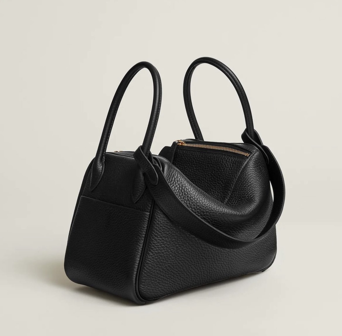 加拿大愛馬仕琳迪包專櫃價格 hermès lindy 26 picture Noir Clemence