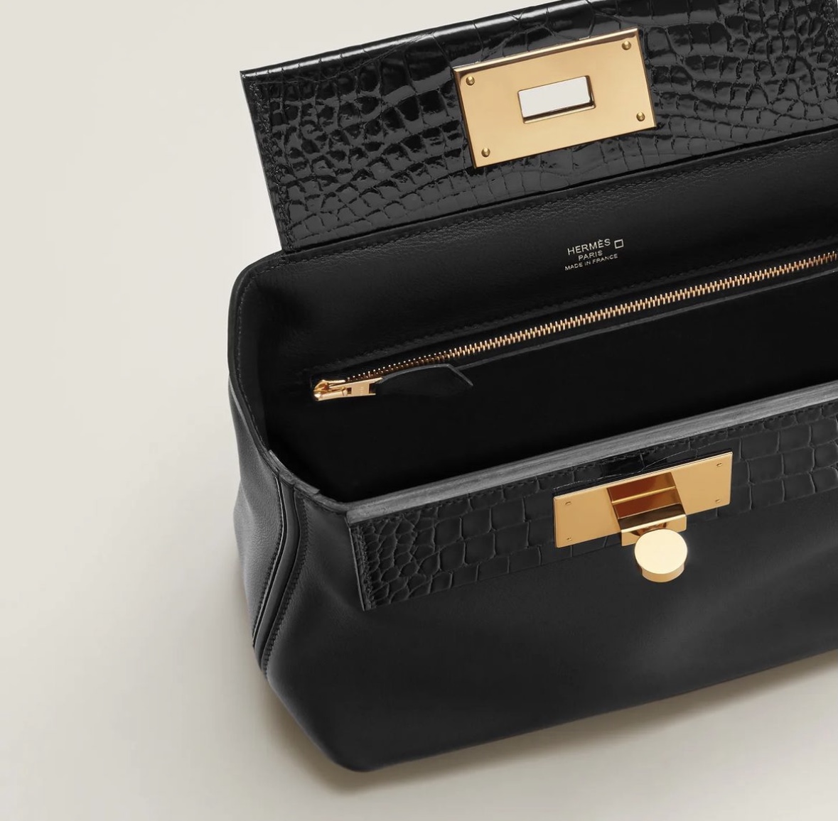 Hermès 24/24 21 bag Noir polished alligator and Swift calfskin