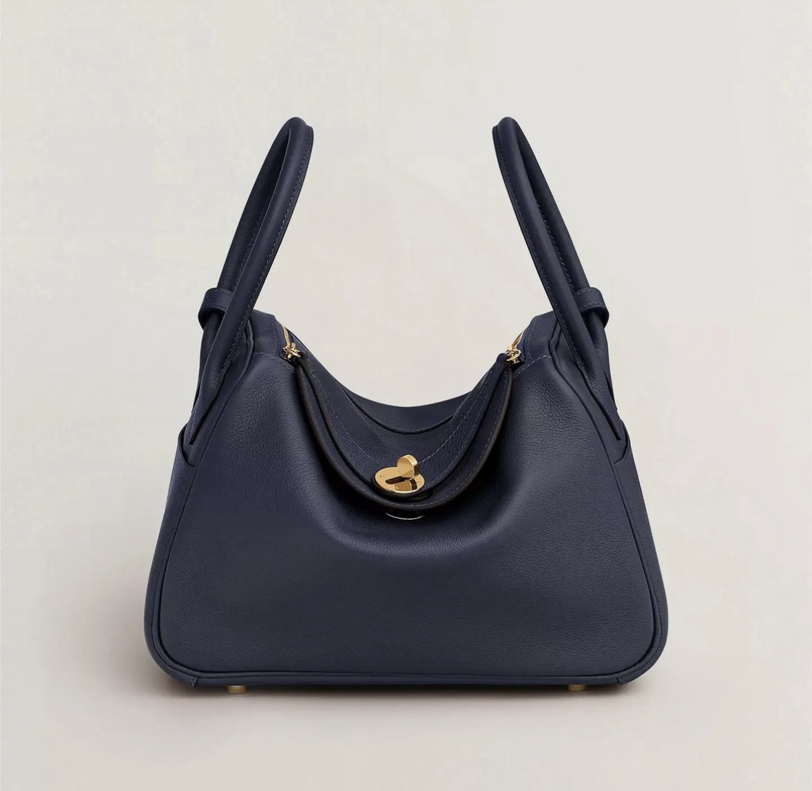 愛馬仕琳迪包 女包價格與圖片 Hermès Lindy 26 bag Bleu Nuit Evercolor