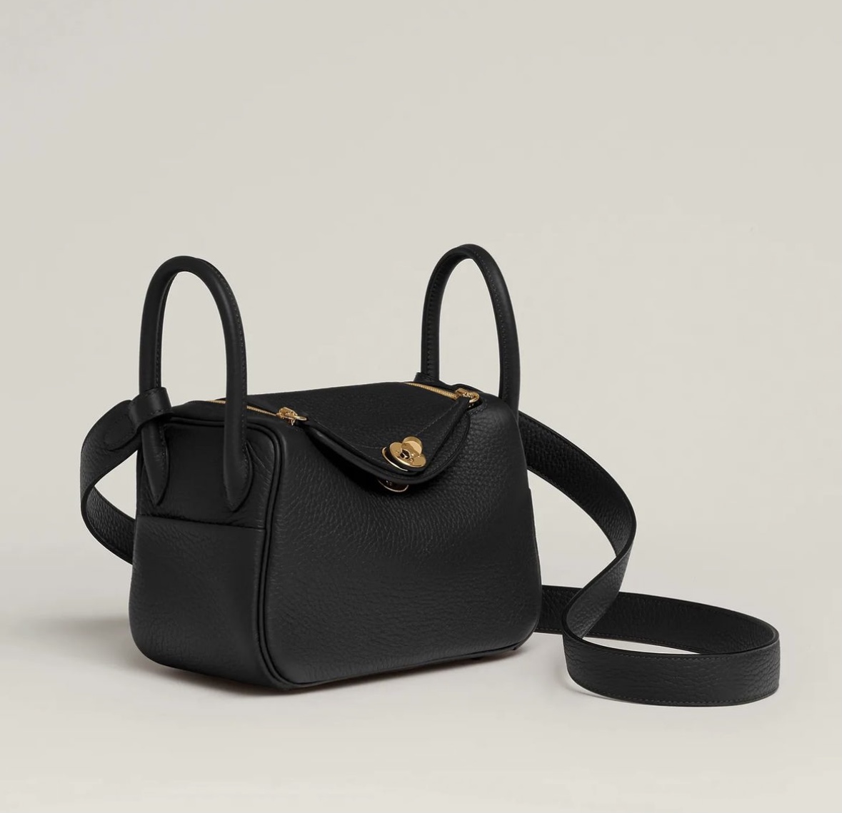 愛馬仕迷你琳迪黑金好看嗎 Hermès Lindy mini bag Noir Clemence