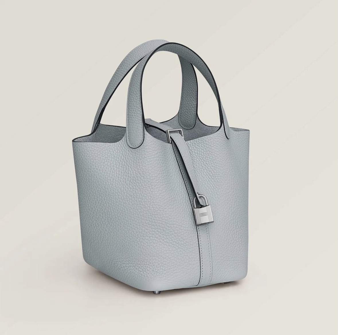 Hermès Picotin 18 Lock Bag CK08 Bleu Pâle Clemence