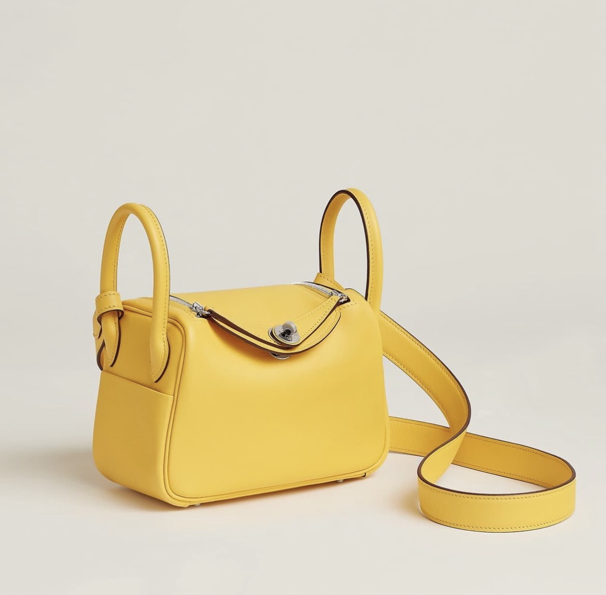 愛馬仕迷你琳迪包價格是多少 Hermès Lindy mini bag Jaune De Naples Swift