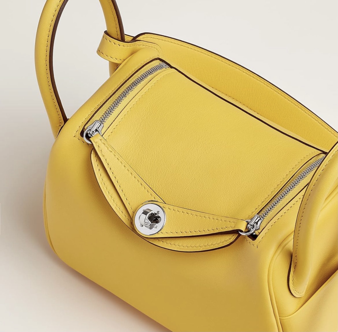 愛馬仕迷你琳迪包價格是多少 Hermès Lindy mini bag Jaune De Naples Swift