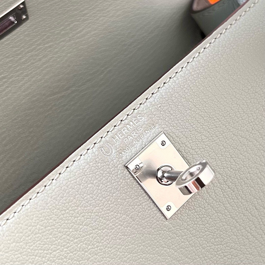 愛馬仕凱莉包25可以斜挎背嗎 Hermes Kelly 25cm Chevre Gris Perle/Etoupe