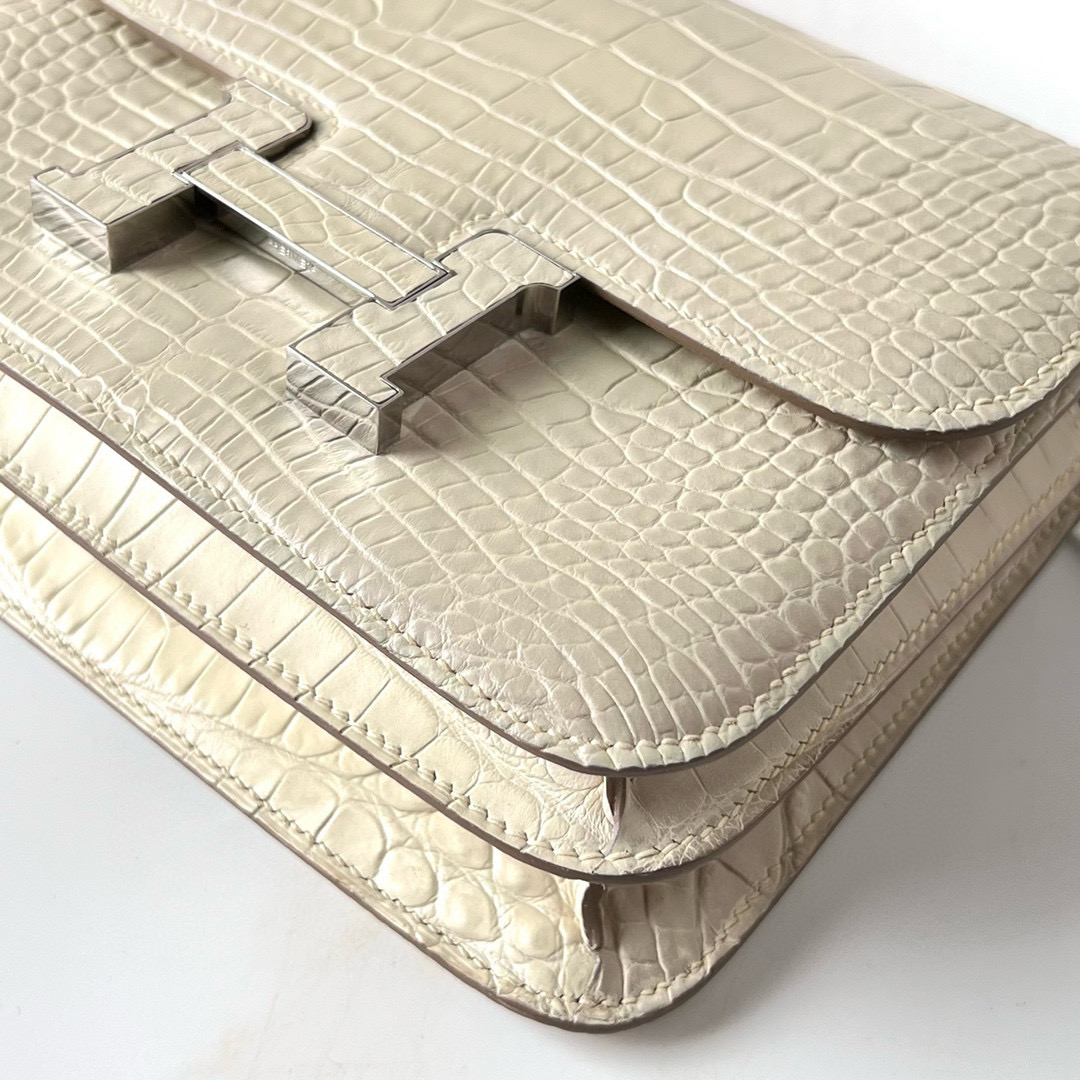 愛馬仕康康包哪個顏色最好 Hermès Constance 18 Matte Alligator Crocodile 8L Beton 鱷魚扣
