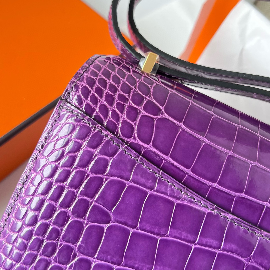 愛馬仕康康原價是多少 Hermès Constance 18 Shiny Alligator Crocodile Crocus