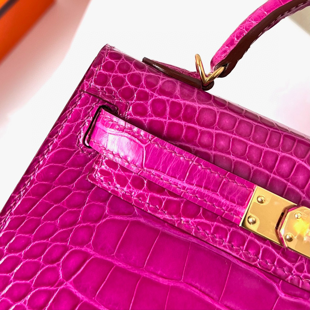 Hermès Kelly 20 Mini II Sellier Shiny alligator crocodile J5 Rose Sheheraradez