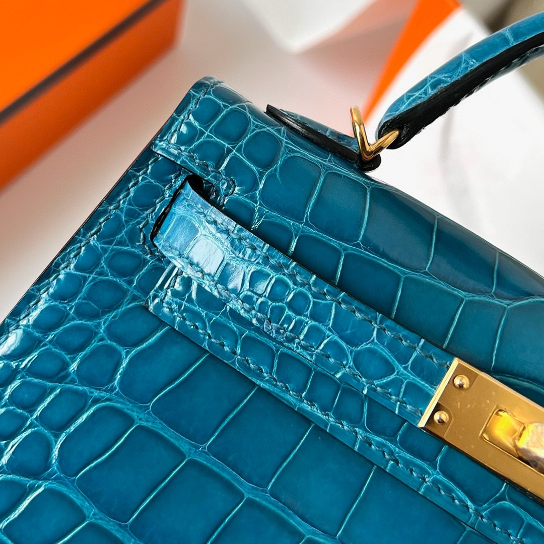 Hermès Kelly 20 Mini II Sellier Shiny alligator crocodile 7W Blue Izmir Golden Hardware