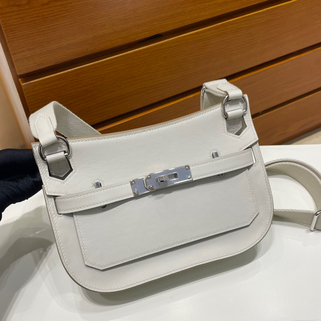 臺灣愛馬仕吉普賽包價格 Hermes bag Jypsiere Mini 吉普赛 Swift 8L Beton