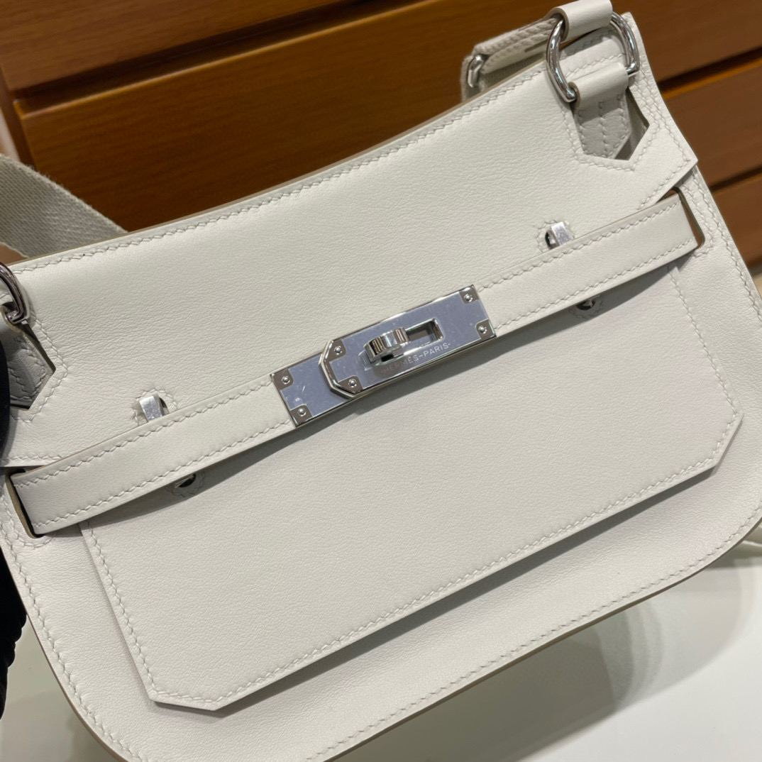 臺灣愛馬仕吉普賽包價格 Hermes bag Jypsiere Mini 吉普赛 Swift 8L Beton