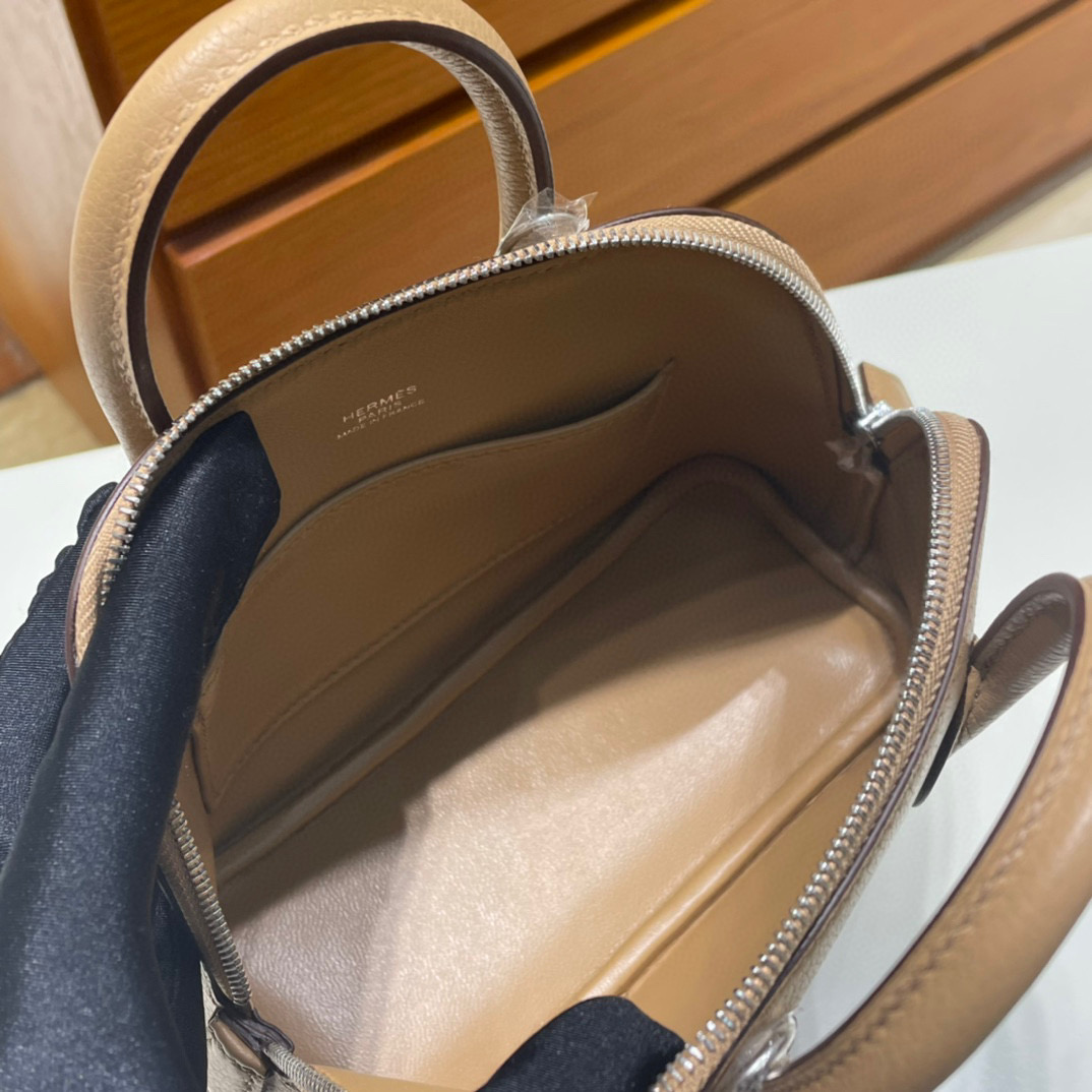 愛馬仕 Hermès Mini Bolide 20cm Evercolor 0M Chai 玛萨拉茶色