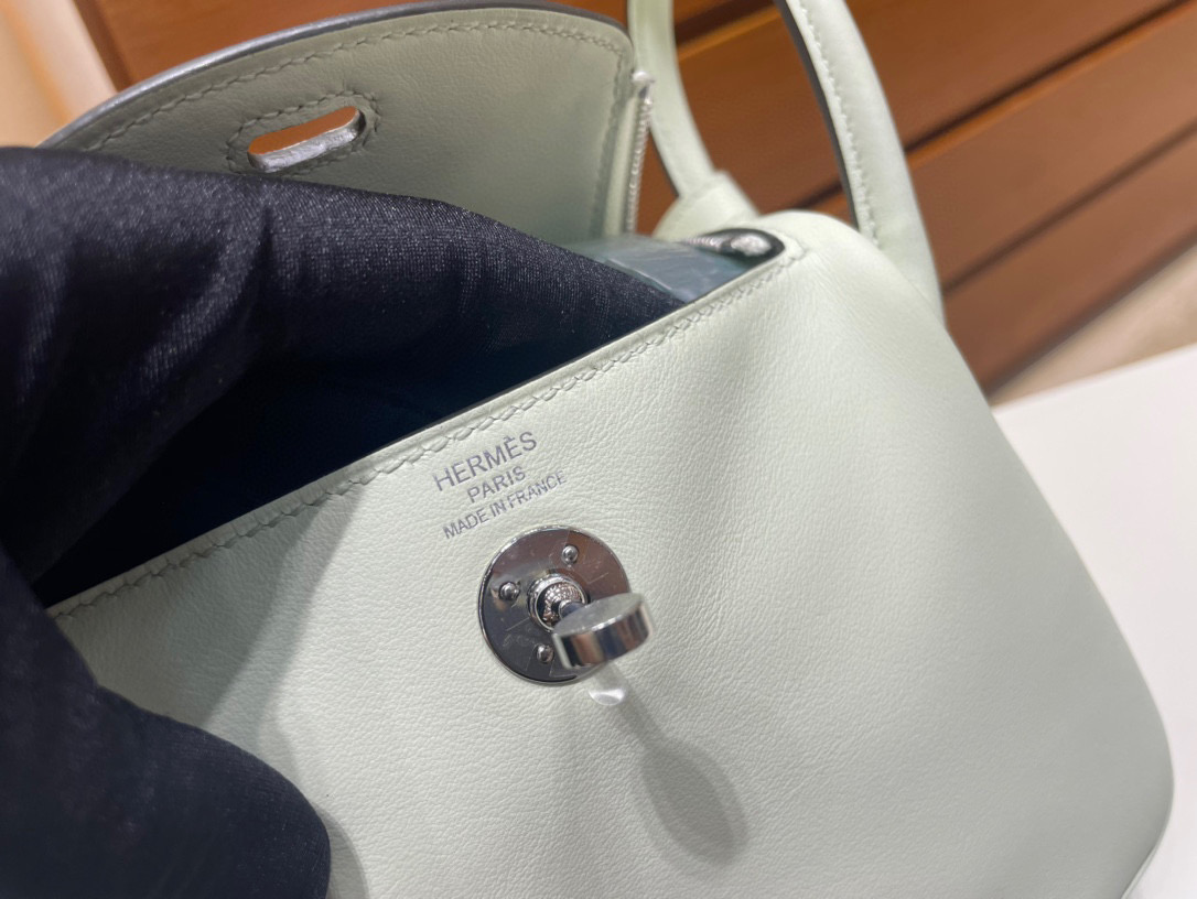 臺灣愛馬仕 Hermès Mini Lindy Swift CK0S Vert Fizz 气泡绿 Silver Hardware