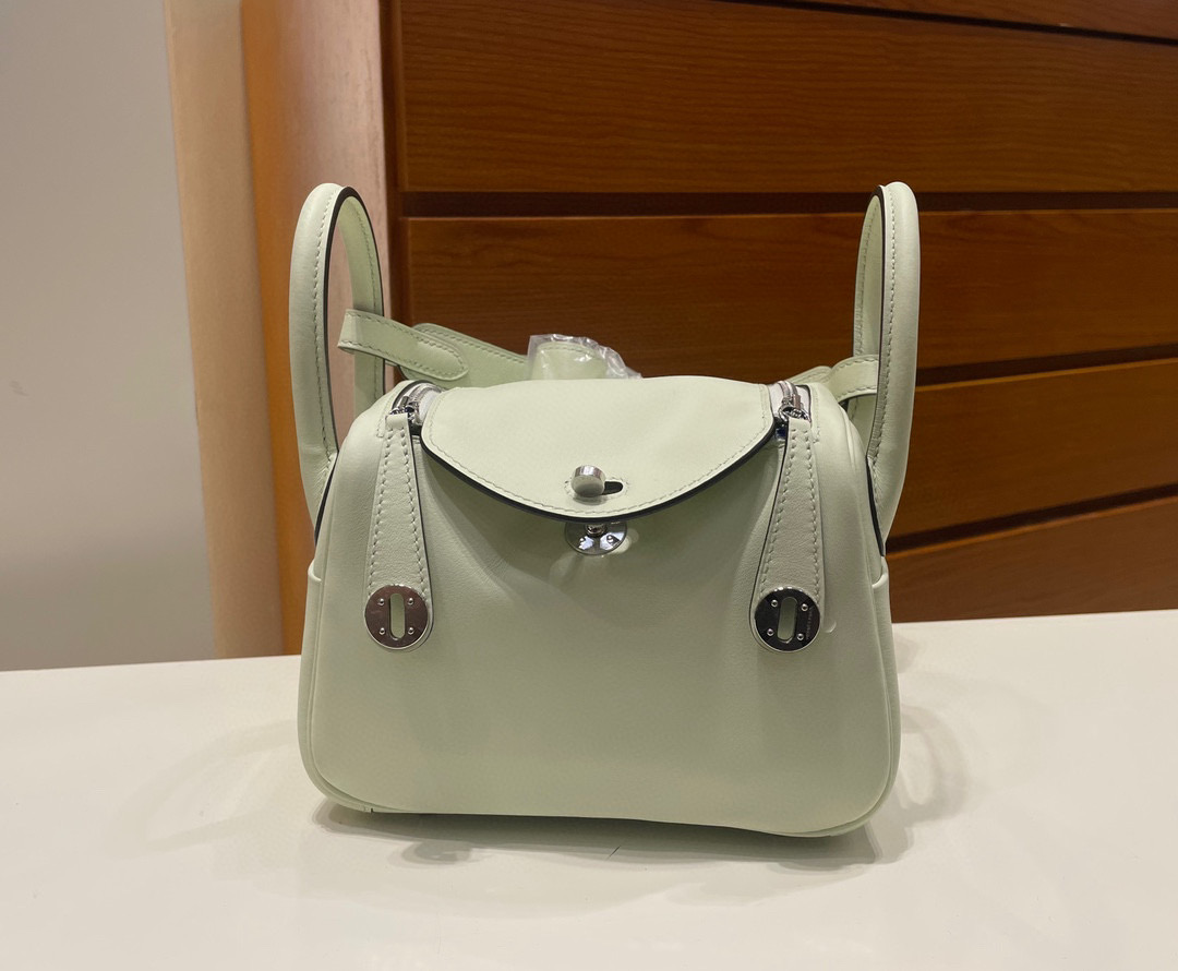 臺灣愛馬仕 Hermès Mini Lindy Swift CK0S Vert Fizz 气泡绿 Silver Hardware