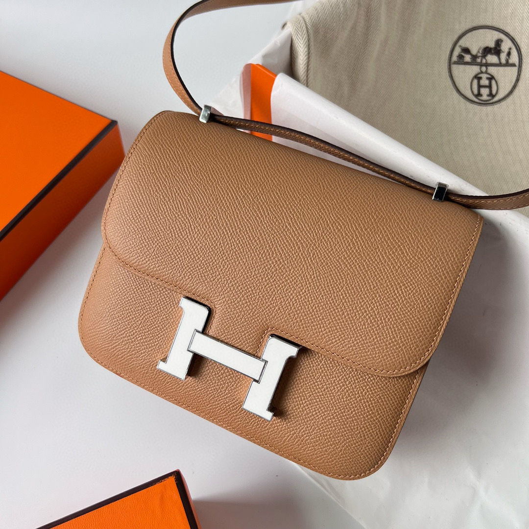 愛馬仕空姐包真假辨別細節 Hermès Mini Constance Epsom Chai 配 white Enamel buckle