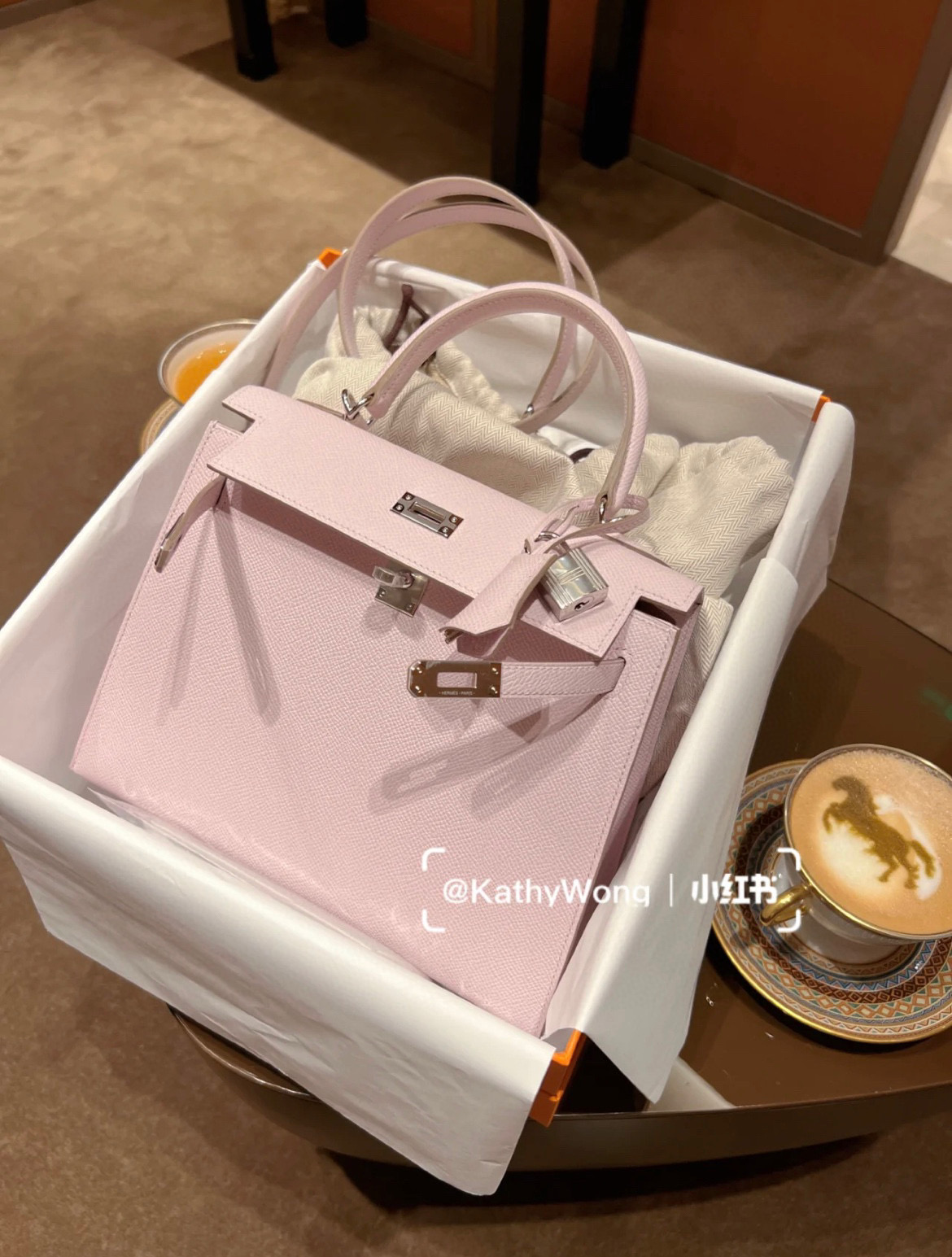 愛馬仕台灣官網 Hermès Kelly Sellier 25 Epsom Mauve Pale 梦幻粉紫