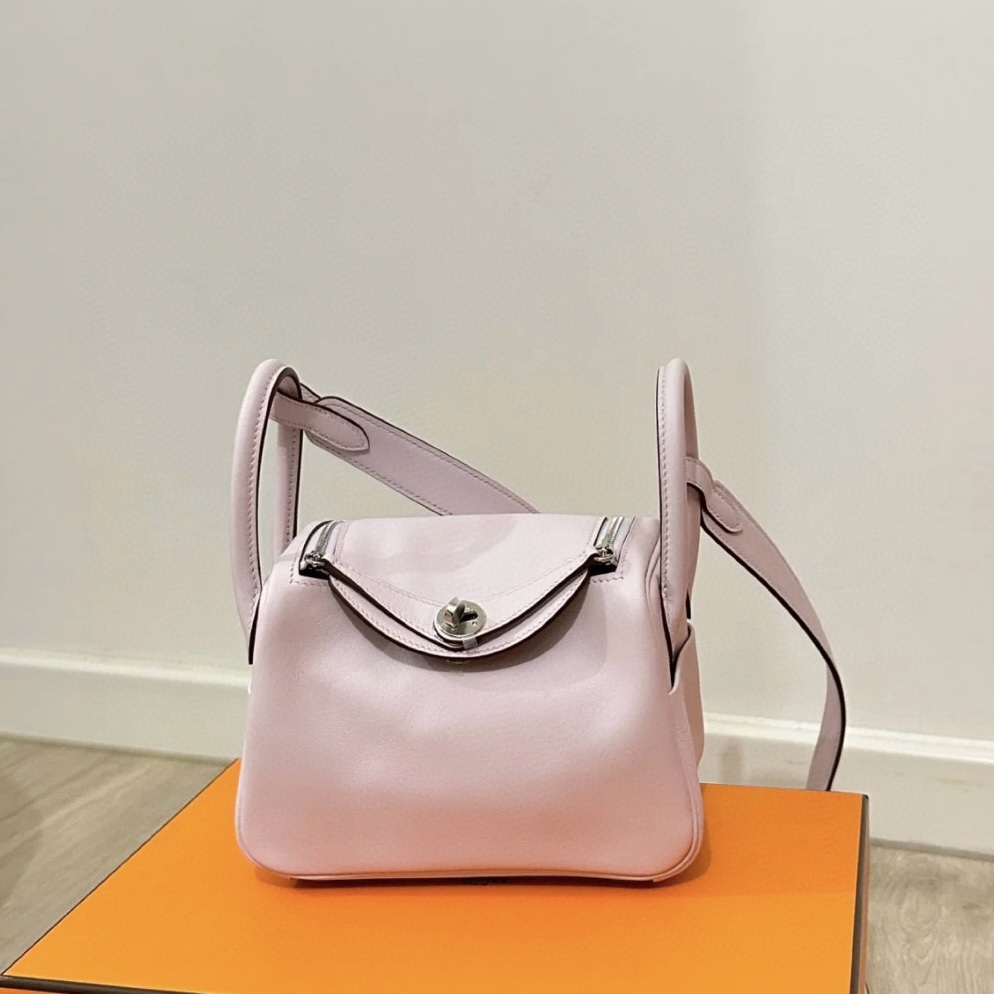 mini lindy代購價格 Hermès Mini Lindy Swift 09 Mauve Pale Silver Hardware