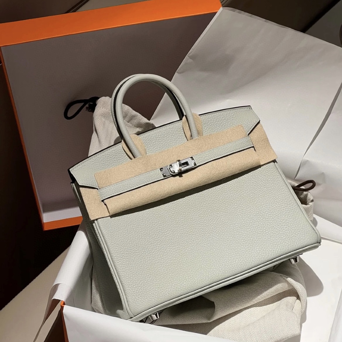 愛馬仕鉑金25寸專櫃價格 Hermès Birkin 25 Togo 0W gris neve Silver Hardware