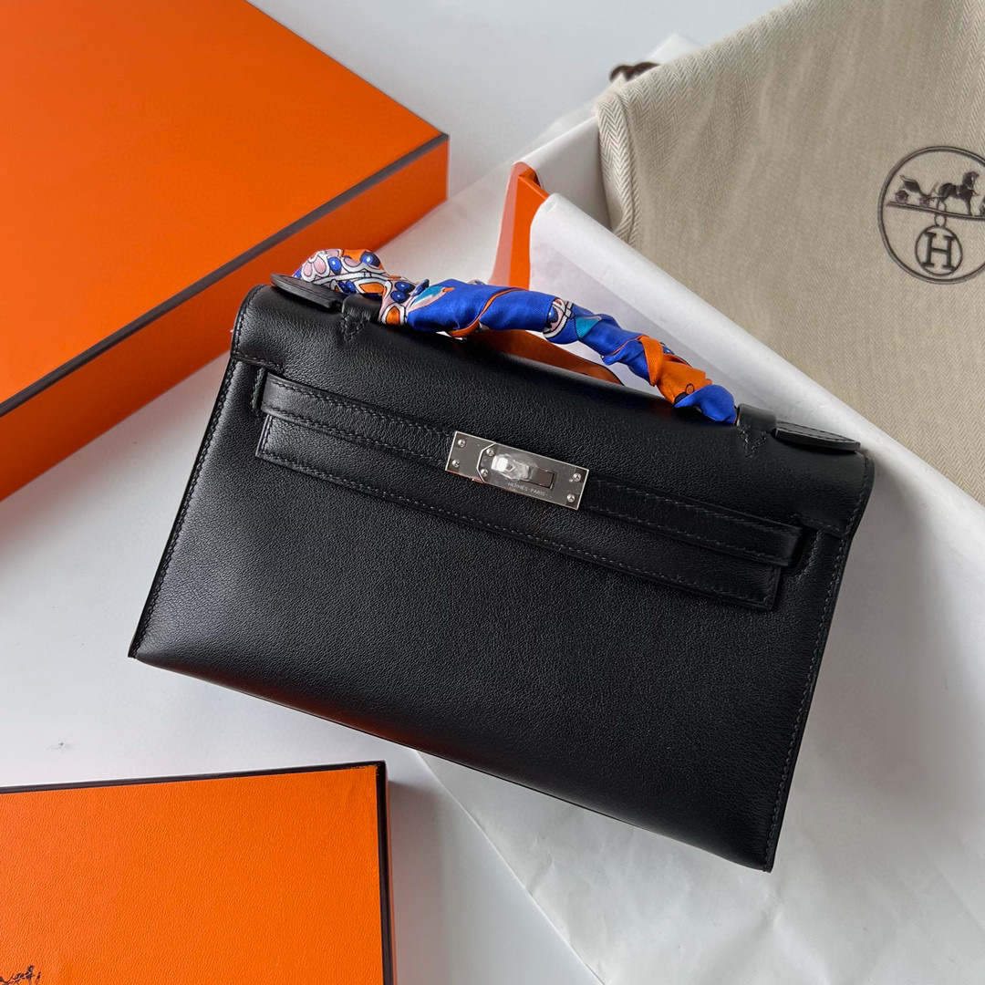 愛馬仕凱莉女包 Hermès Mini Kelly Pochette Swift Noir Silver Hardware