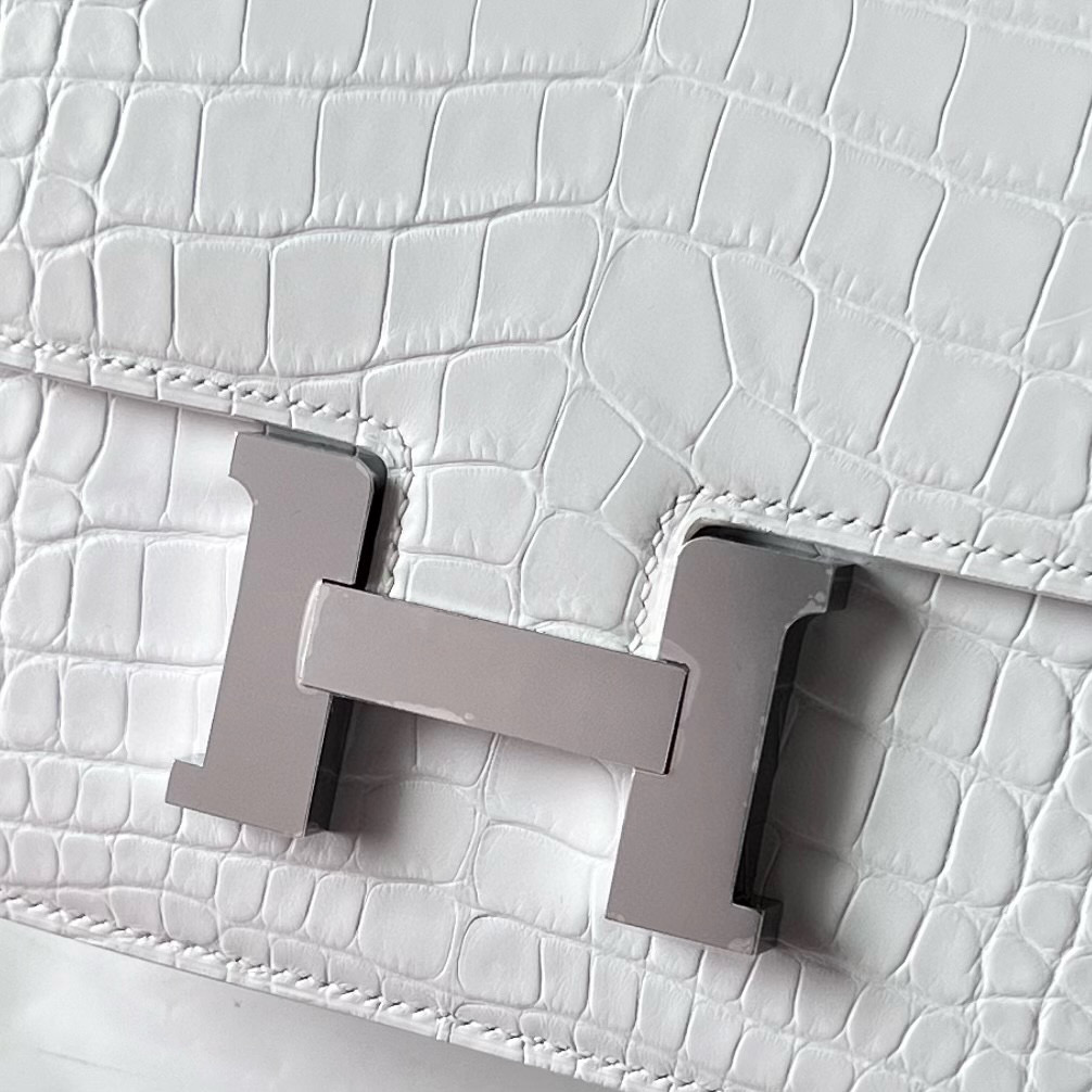 愛馬仕 Hermès Constance 18 01纯白 White Matte Alligator Crocodile Silver Hardware