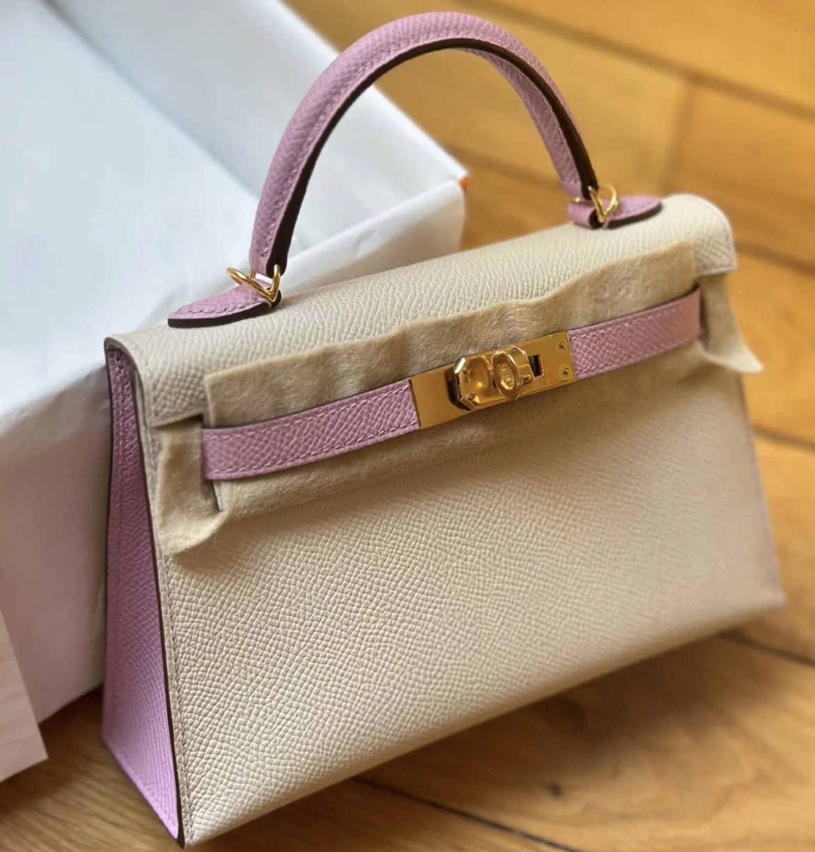 愛馬仕女包價格與圖片 Hermès Kelly Mini II 三拼色 Epsom 奶昔白/錦葵紫