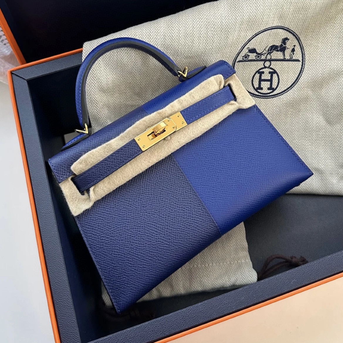 愛馬仕 Hermès Kelly Mini II 三拼色 Epsom 71法國藍/73寶石藍 內拼金棕色