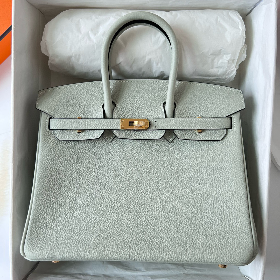 愛馬仕鉑金包售價突破10萬元 Hermes Birkin 25 Togo 0W Gris Neve 水晶灰 gold hardware