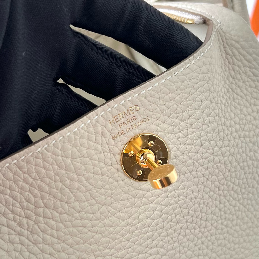 愛馬仕 Hermes Mini Lindy Clemence Craie 奶昔白 Golden Hardware