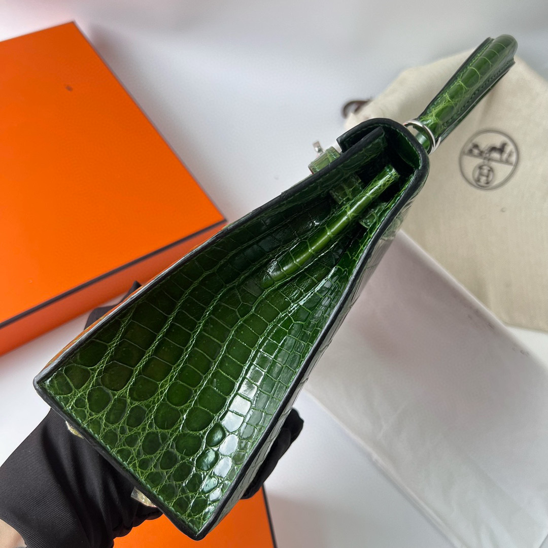 愛馬仕包包圖片價格官網 Hermès Kelly Sellier 25 Canopee 林冠綠 Nilo Crocodile