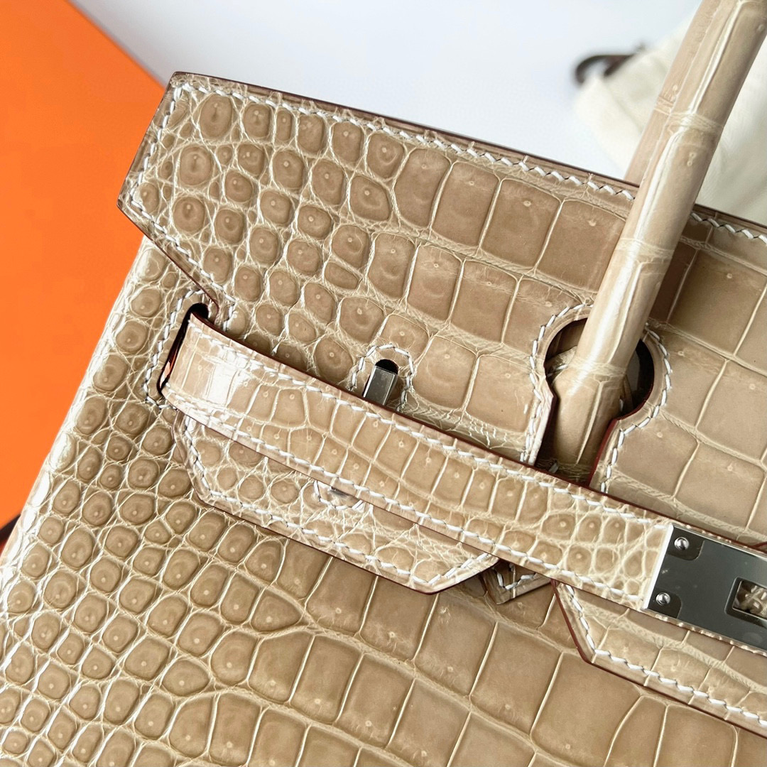 愛馬仕包包圖片 Hermès Birkin 30 beige 杏色 Shiny Porosus Crocodile