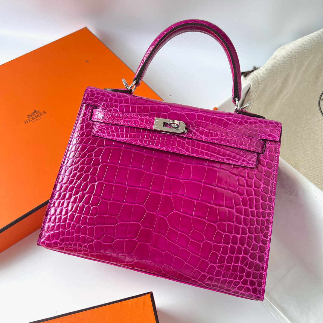 愛馬仕經典款女包價格與圖片 Hermès Kelly Sellier 25 Rose Sheheraradez alligator crocodile