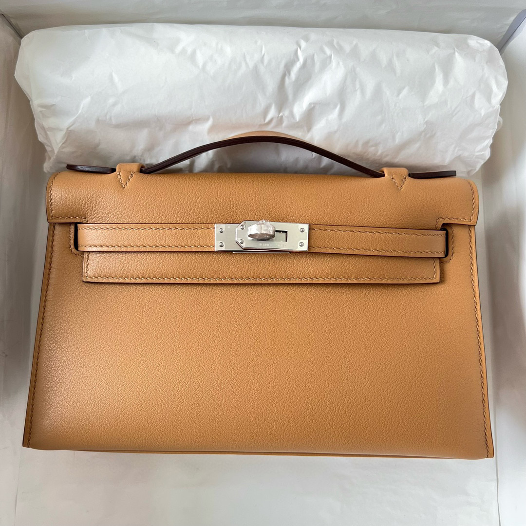 愛馬仕中國官方網站 Hermès Mini Kelly Pochette Swift 0M Chai 瑪薩拉茶色 Silver Hardware