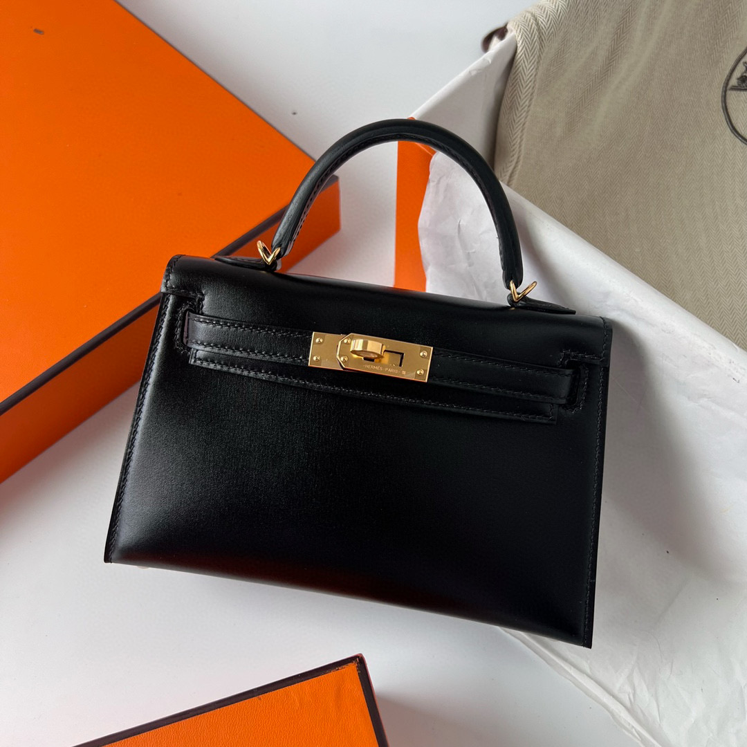 Hermès Price and pictures Kelly Sellier 20 Boxcalf 黑色 Golden Hardware