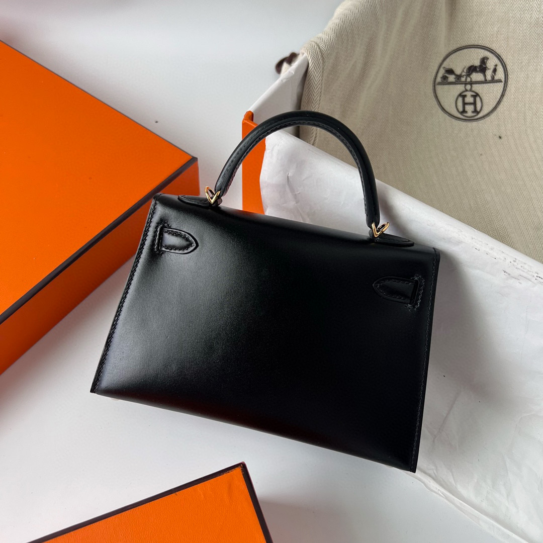 Hermès Price and pictures Kelly Sellier 20 Boxcalf 黑色 Golden Hardware